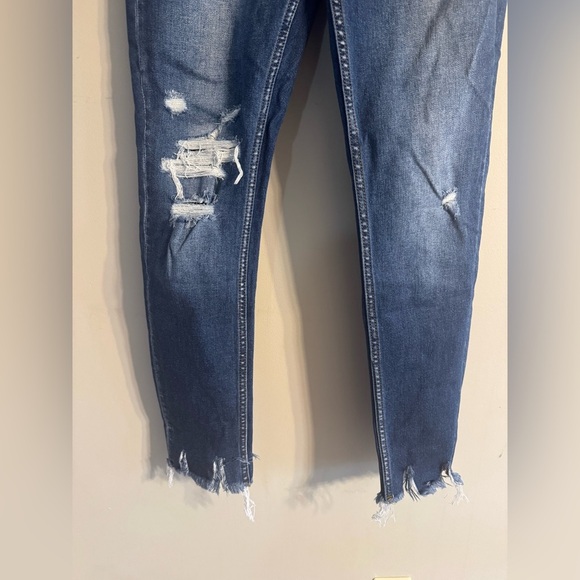 Vervet Blue Distressed Blue Jeans - Picture 2 of 6